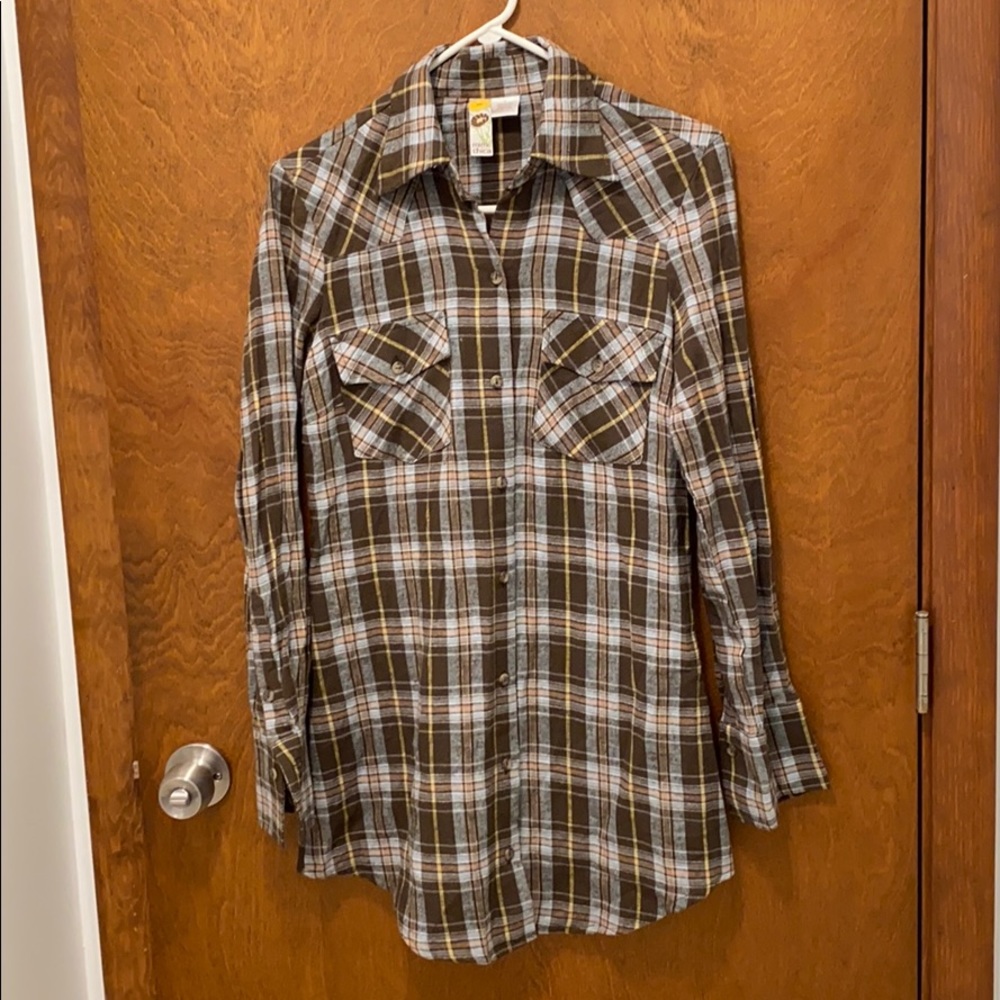Mimi chica plaid shirt size medium